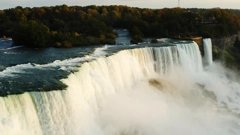 Aerial view of Niagara Falls Vídeos de archivo 126255411