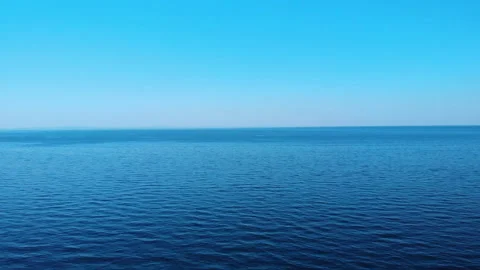 Aerial view Oceanic waves Stockbeeldmateriaal 156322040