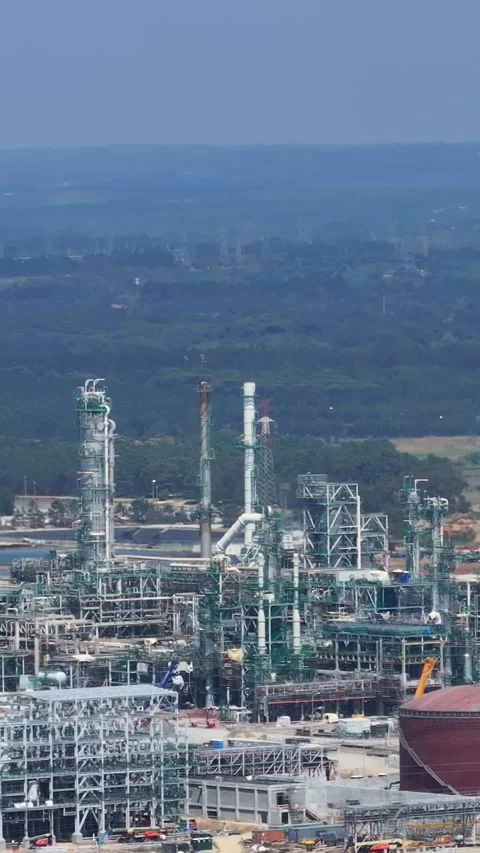 Aerial view of oil refinery complex and industrial processing activities Stock Footage 339731452