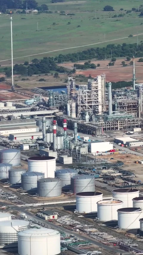 Aerial view of oil refinery complex and fuel storage tanks Stock Footage 339731875