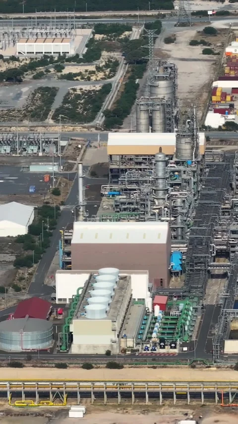 Aerial view of an oil refinery complex with fuel storage tanks Stock Footage 339732766