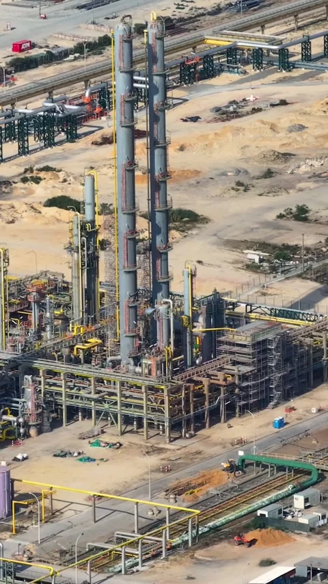 Aerial view of oil refinery complex and industrial processing plants Stock Footage 340908292