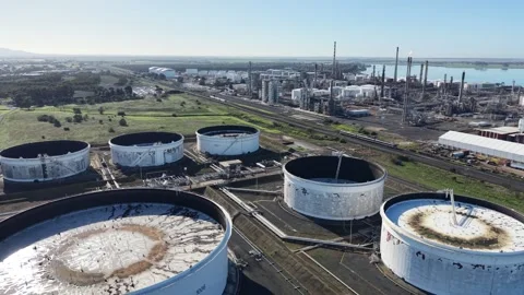 Aerial view of oil refinery storage tanks Video stock 336875662