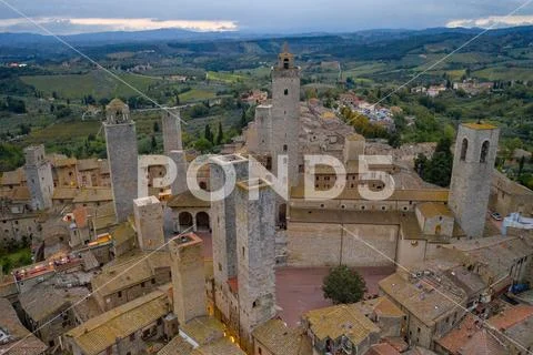 Aerial view of the old city of San Gimignano. Sunset in italy in autumn Stock Photos