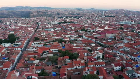 Aerial view of old streets of the colonial city Sucre, Bolivia. 库存影片 149762341
