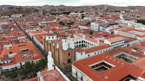 Aerial view of old streets of the colonial city Sucre, Bolivia. 库存影片 149768246