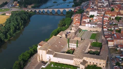 Aerial view of the old town and city Tordesillas i Stock Footage 339035920