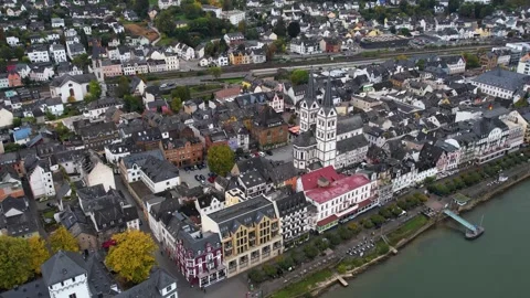 Aerial View Of The Old Town Around The City Boppard Germany Vidéo 339096154