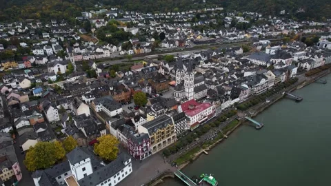 Aerial View Of The Old Town Around The City Boppard In Germany Видео 339100490