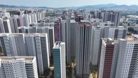 Aerial view of the Olympic Park Foreon apartment construction site in Dundun Vídeo Stock 296522441