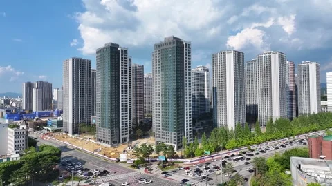 Aerial view of the Olympic Park Foreon apartment construction site in Dundun Vídeo Stock 296523231