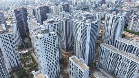 Aerial view of the Olympic Park Foreon apartment construction site in Dundun Vídeo Stock 296523898