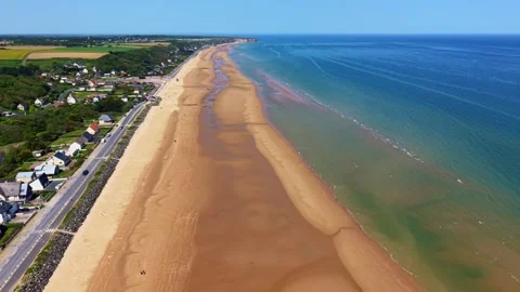 Aerial view of Omaha Beach where American, British and Canadian troops landed 스톡 동영상 337376539