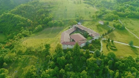 Aerial view over The Medieval Orthodox Rozhen Monastery near Melnik, Видео 138708652