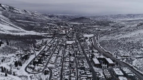 Aerial view over snow covered Park City, Utah home of Sundance Film Festival Vídeo Stock 85199754