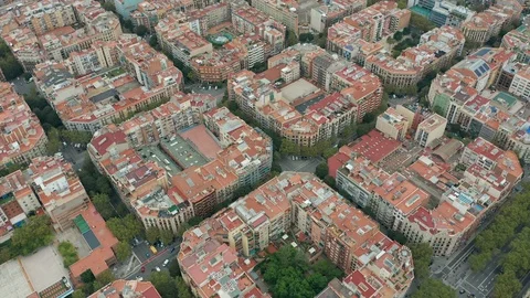 Aerial view. Overhead View of Barcelona Eixample. Video stock 120568203