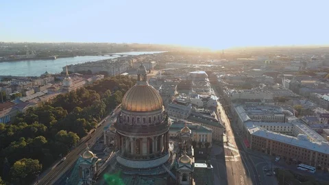 Aerial view Panoramic view of Saint-Petersburg roofs during summer dawn. Video stock 123346469