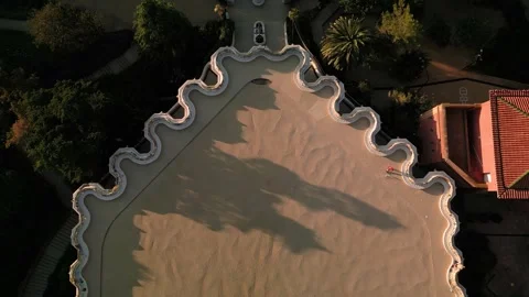 Aerial view of parc guell, a landmark tourist attraction in Barcelona, Spai.. Stockbeeldmateriaal 310371944