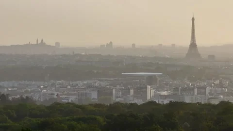 Aerial view of Paris - Eiffel Tower from St Cloud at sunrise in september 05 Stock-Footage 307384644