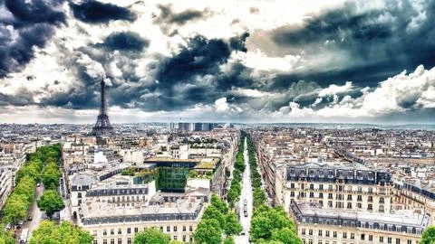 Aerial view of Paris. Eiffel Tower on the background and Champs Elysees on .. Fotos Stock