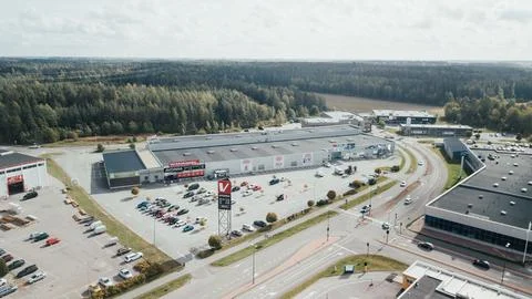Aerial view of the parking lot of Verkkokauppa.com retailer in Raisio Stock Photos