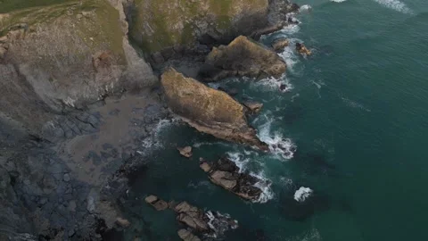 Aerial view of Pentire Steps Beach in Newquay, United Kingdom. Stock Footage 337333019