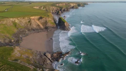 Aerial view of Pentire Steps Beach in Newquay, United Kingdom. Stock Footage 337333039
