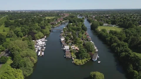 Aerial view of Platts Eyot in the River Thames, Hampton, Surrey, UK. Stock Footage 244168453