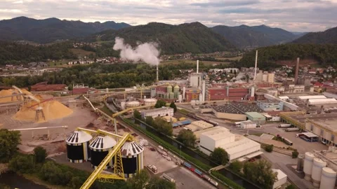 Aerial view of a pulp and paper mill with storage silos, Gratkorn, Austria Video stock 344691988