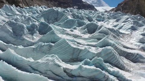 Aerial View of Qu Deng Ni Ma Glacier in Tibet Vídeos de archivo 345179331