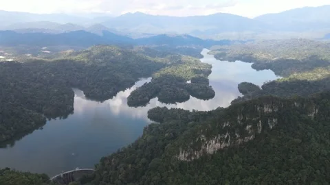 Aerial view Quartz Hill dan Klang Gate Dam Stock Footage 148509161