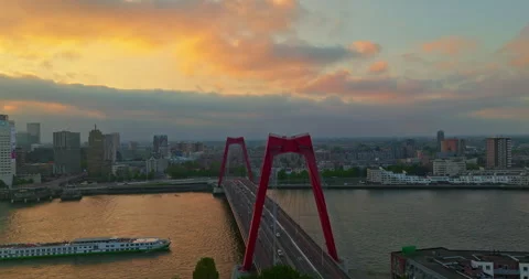 Aerial view the red bridge in Rotterdam at sunset Vidéo 277002400