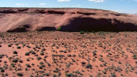 Aerial view of red rock formations the New Mexico Desert 動画素材 259076718