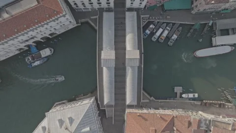 Aerial view of Rialto Bridge over Grand Canal in Venice, Italy. Stock Footage 346409586