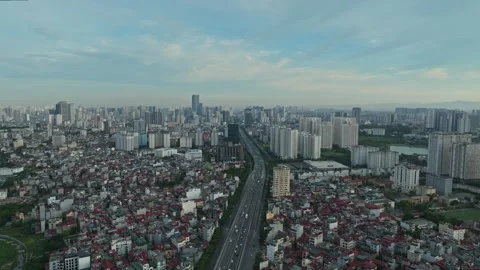 Aerial view of Ring Road 3 west of West Lake in Hanoi, Vietnam Stockbeeldmateriaal 342274663