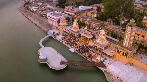Aerial view on Rishikesh, India, 4k drone footage Video stock 109335484