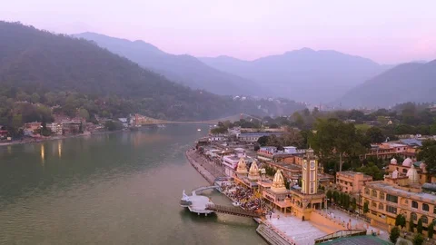 Aerial view on Rishikesh, India, 4k drone footage Video stock 109335832