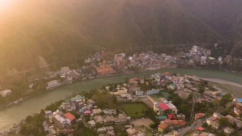 Aerial view on Rishikesh, India, 4k drone footage Video stock 109340341