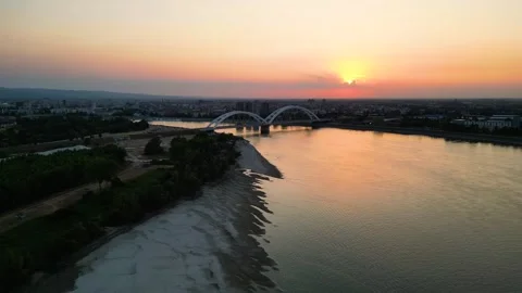Aerial view of river Danube 動画素材 285315926