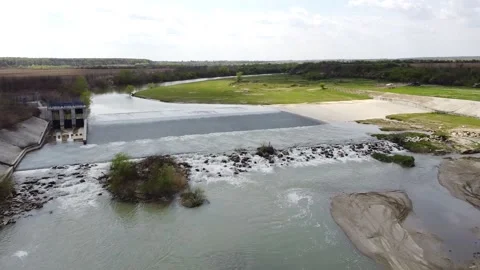Aerial view river Vídeo Stock 221001513