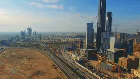 Aerial view of Riyadh downtown in Riyadh, Saudi Arabia. 스톡 동영상 114505737