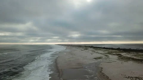 Aerial view of Robert Moses beach, Long Island, New York, 動画素材 98958393
