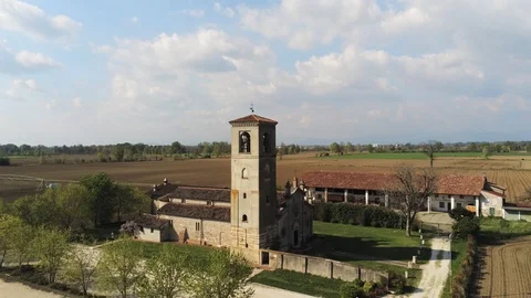 Aerial view on the romanesque curch 스톡 동영상 107674570