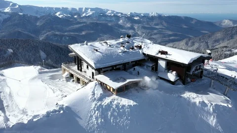 Aerial view. Rosa Khutor ski resort, Sochi, Krasnaya Polyana. Vidéo 101091655