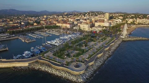 Aerial view of saint Raphael Stock-Footage 72953676