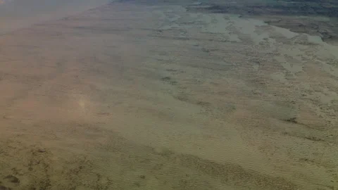 Aerial View of Sandbank Patterns in Clear Water, Kuliʻouʻou Видео 283530227
