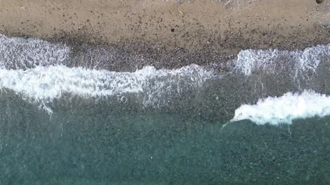 Aerial view of sandy beach and ocean with waves Stock-Footage 254048517