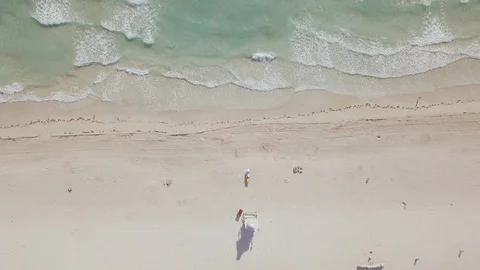 Aerial view of sandy beach. miami beach 스톡 동영상 107517211