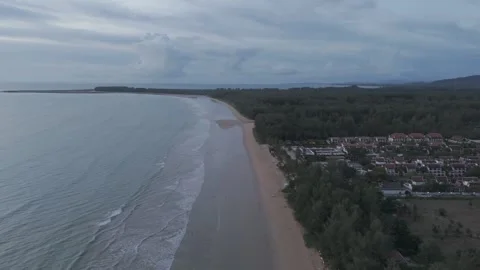 Aerial view of sandy beach in Phuket, Thailand Vídeos de archivo 329286766