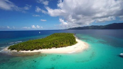 Aerial view of Sandy Cay, British Virgin Islands Video stock 69750604